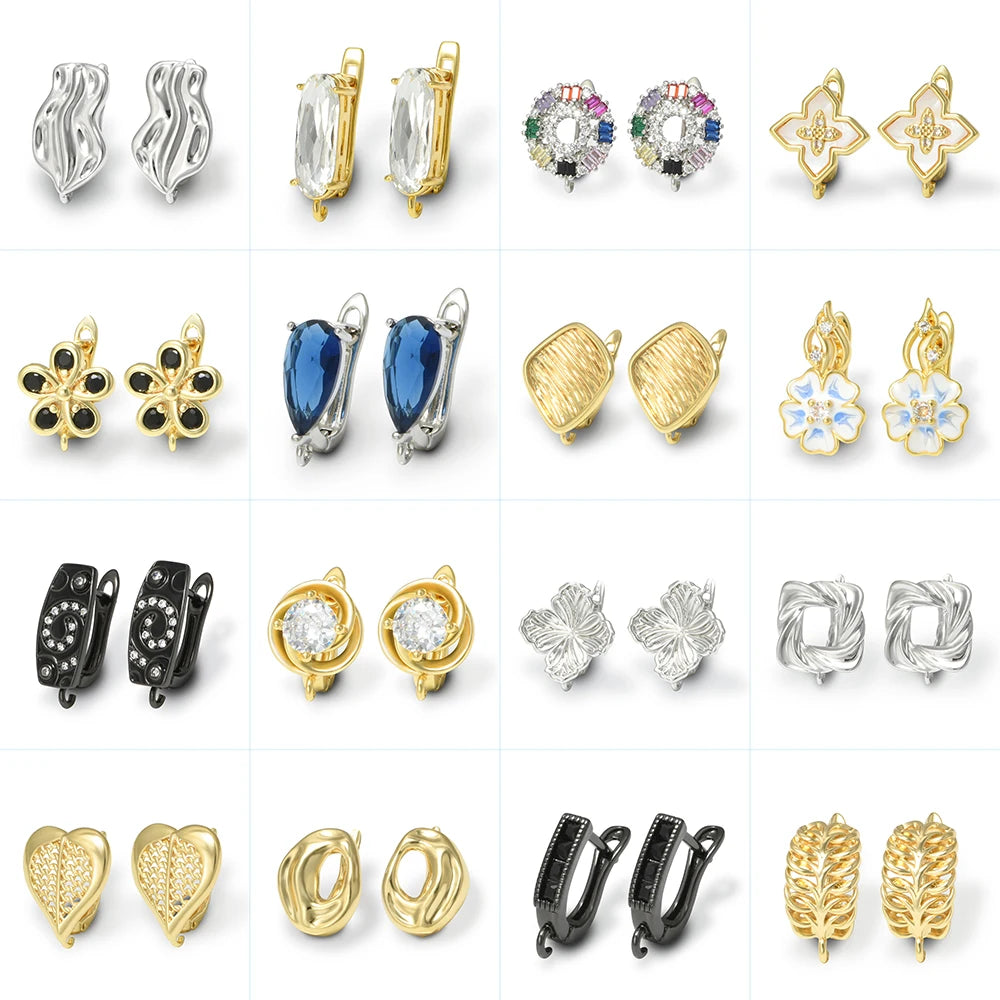 une Paire de boucles d'oreilles en laiton plaqué or 18 carats avec zirconiums cubiques