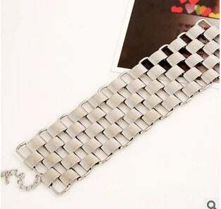 KMVEXO 2022 New Fashion Designer Bijoux Bracelets For Women Accessories Gold Color Alloy Cuff Bangles Statement Jewelry